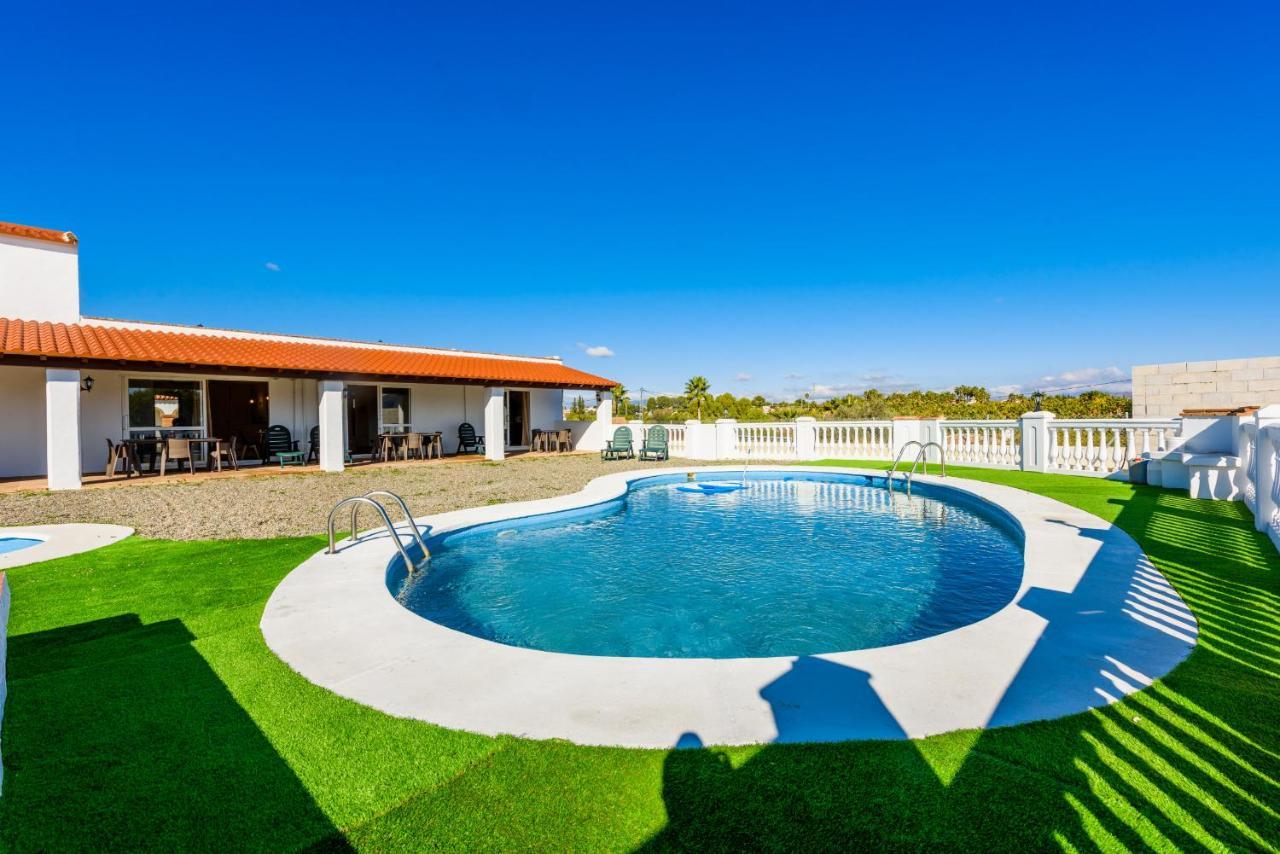 شقة كارتاما  في Cubo'S Apartamento El Patio Andaluz 9 المظهر الخارجي الصورة